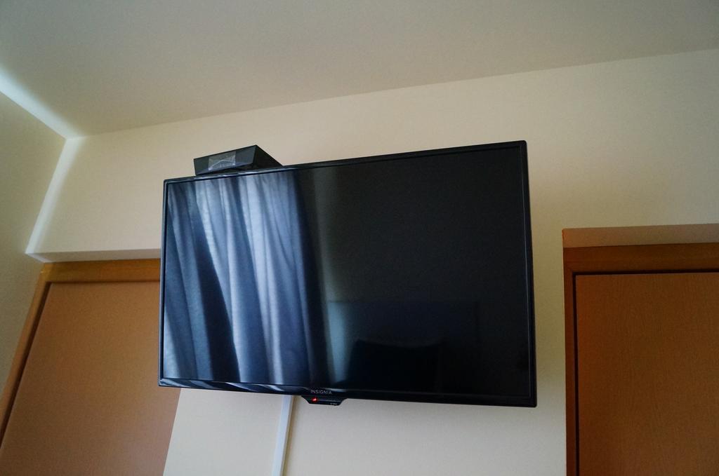 Mv Suites Монтерей Екстериор снимка