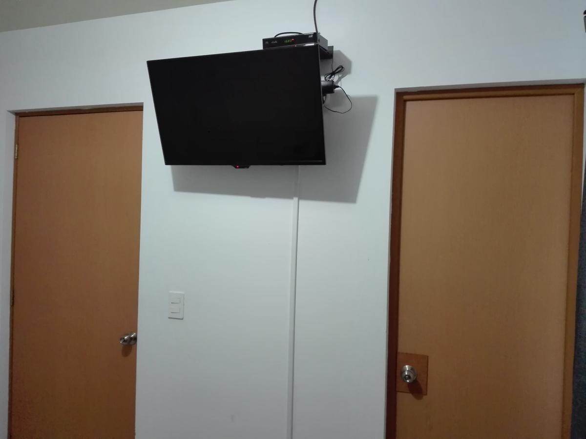 Mv Suites Монтерей Екстериор снимка