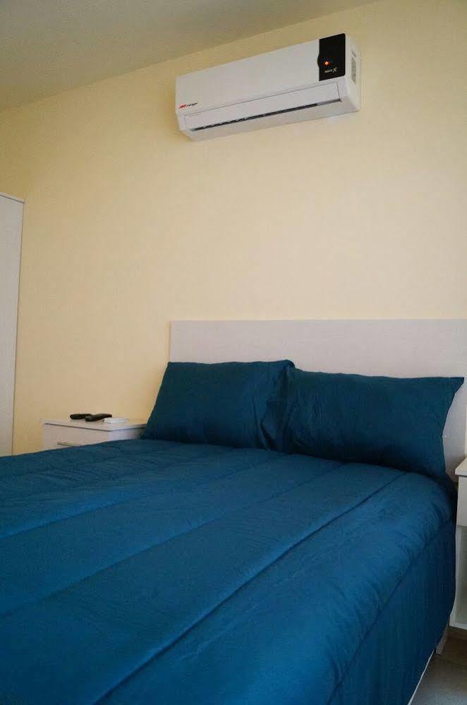 Mv Suites Монтерей Екстериор снимка